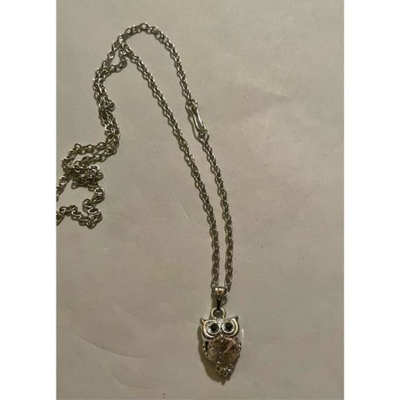 SILVER OWL N PINK SAPPHIRE NECKLACE - Picture 3 of 5